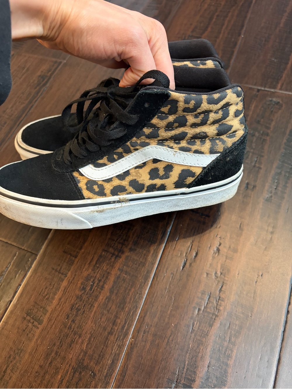 Vans High-Top Sk-8 Sneakers with Leopard Print and Black Suede Casual Skate 90’s - Picture 3 of 11